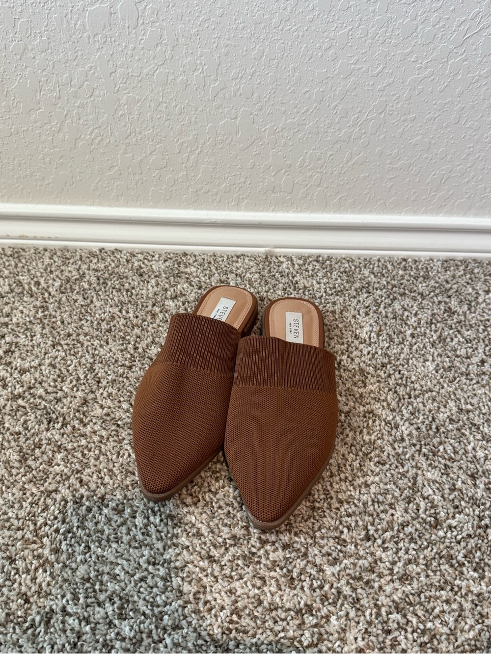 Steven By Steve Madden Brown Knit Pointed-Toe Slip-On Mules